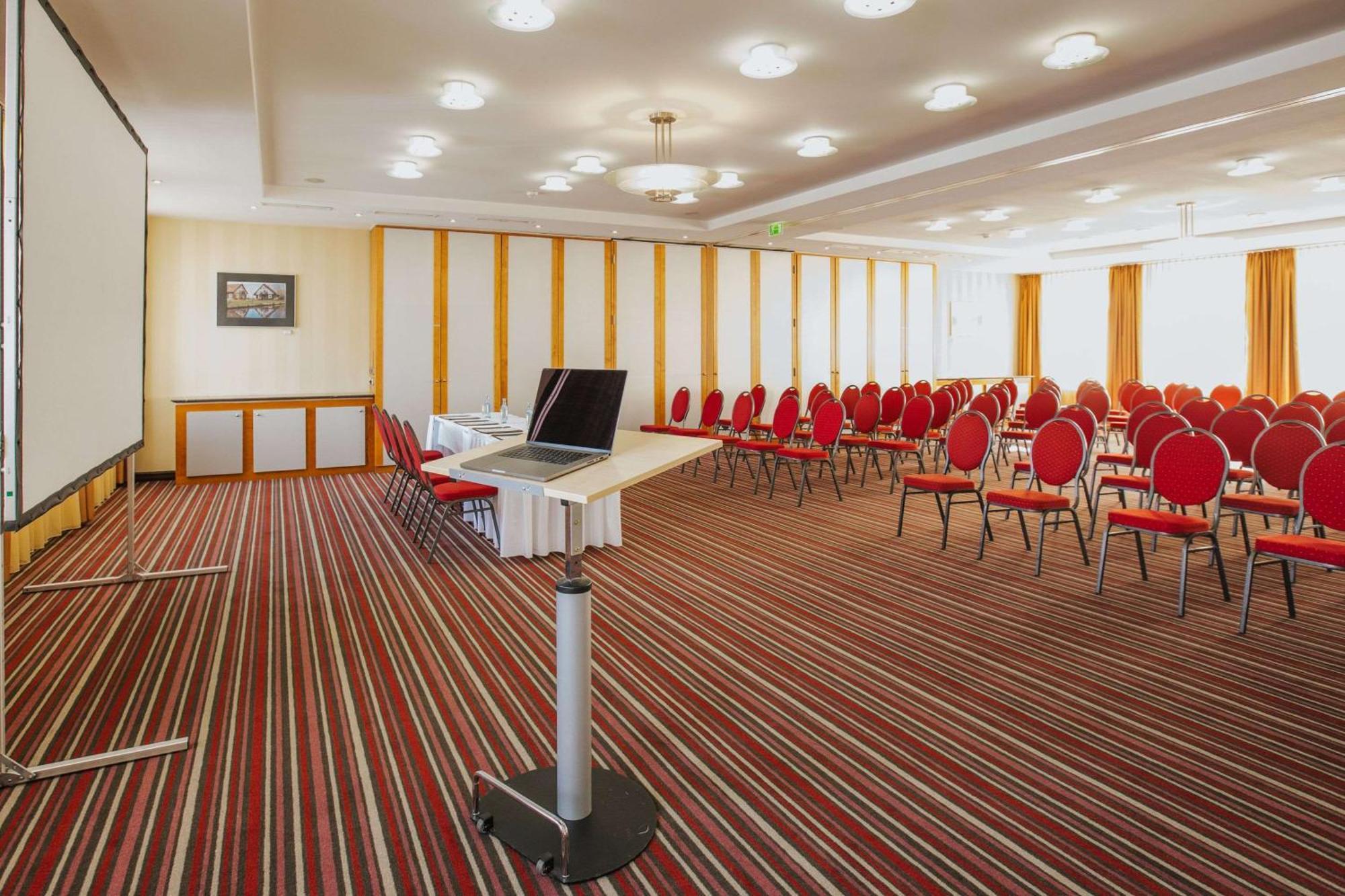 Best Western Plus Hotel Бауцен Екстериор снимка